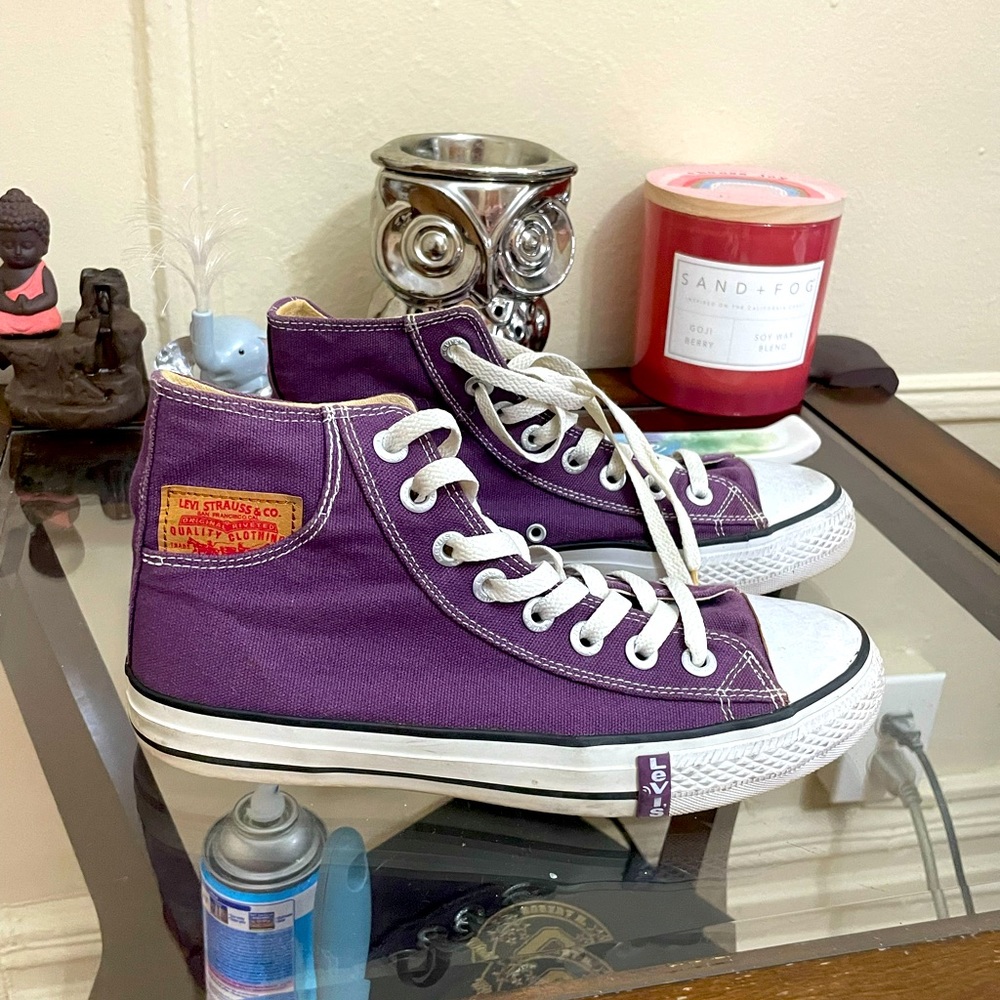 Purple Levi chuck style sneakers